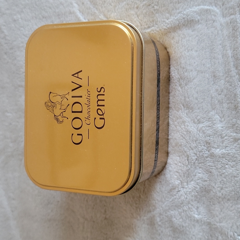 Godiva Limited Edition Discontinued Tin   Storage Boxes